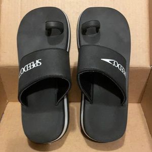 Speedo Sandals; New without tags